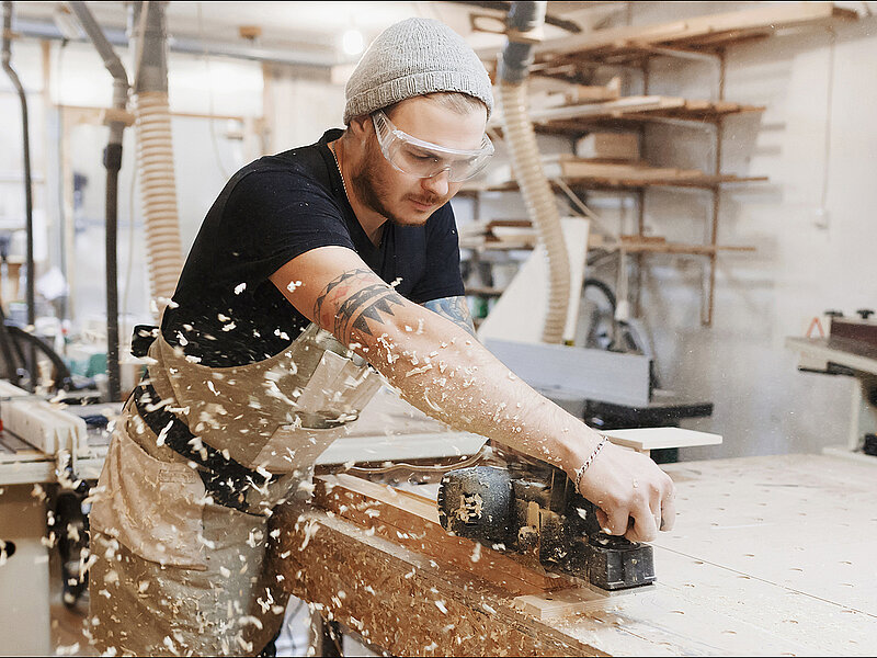 INSELMÖBELHAUS Lager & Werkstatt